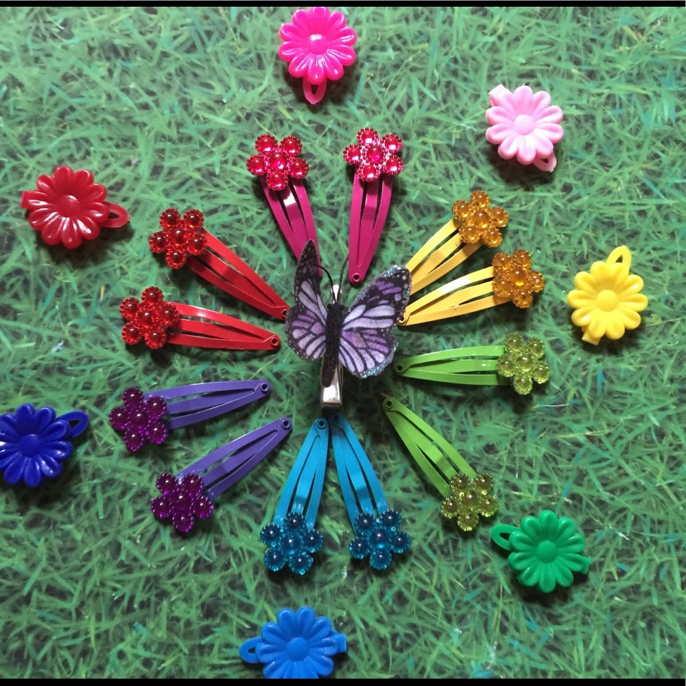 **SOLD** Secret Garden Hair Clip Set